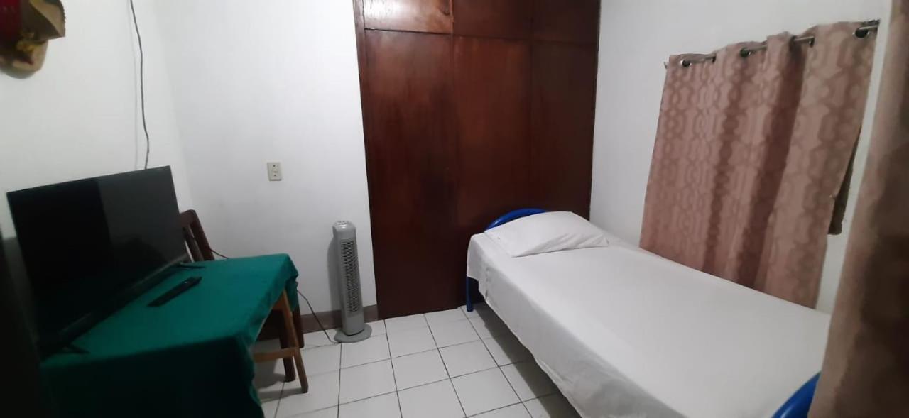 Duerme Tranquilo Hotel Rio Segundo Exterior photo